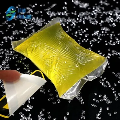 Etichetă adeziv sensibil la presiune